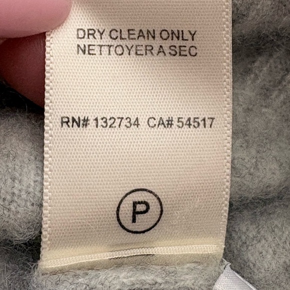 Bella Dahl NWOT 100% Cashmere Gray Hoodie Sweater Pullover Cropped Small - Picture 7 of 7